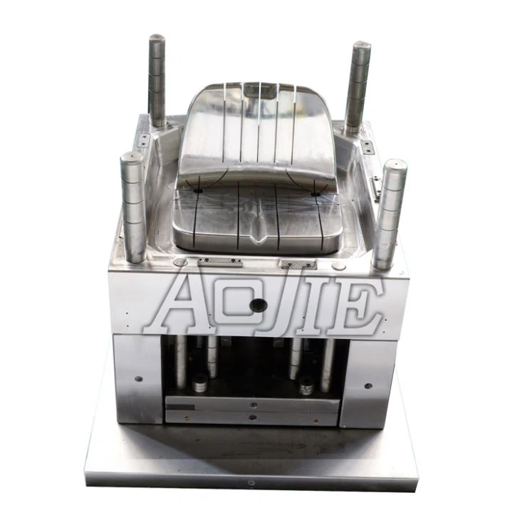 כיסא פלסטיק עם תבנית ללא זרועות